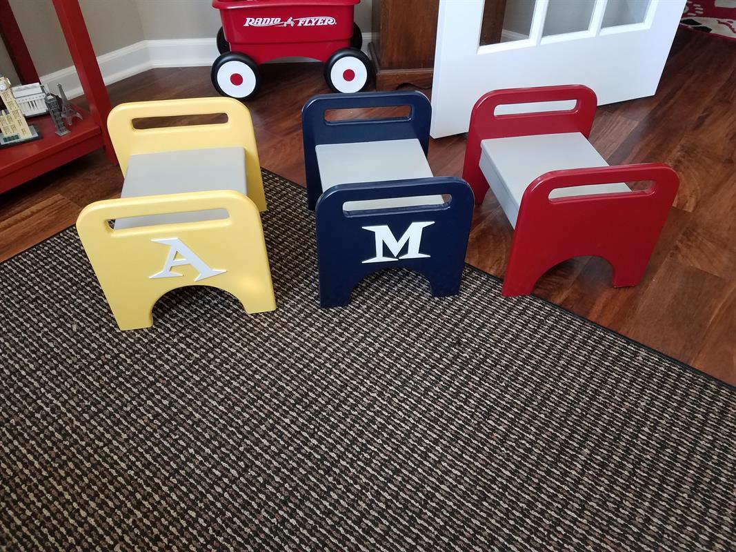 Handcrafted Wooden Kids' Step Stool – Sturdy & Colorful Toddler Bench