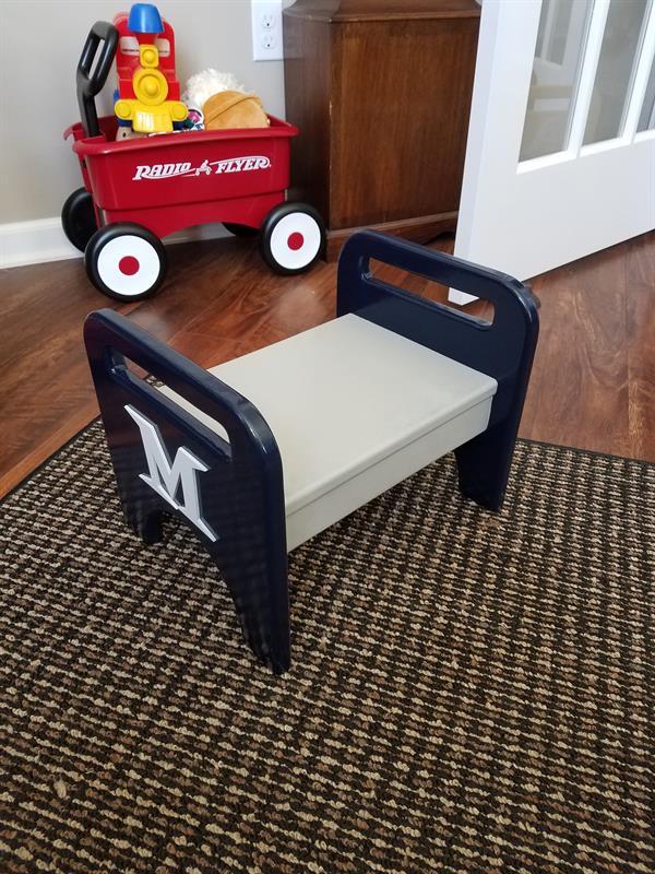 Handcrafted Wooden Kids' Step Stool – Sturdy & Colorful Toddler Bench