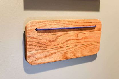 Minimalist Wooden Wall Organizer – Handcrafted Natural Oak Note & Photo Display
