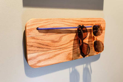 Minimalist Wooden Wall Organizer – Handcrafted Natural Oak Note & Photo Display