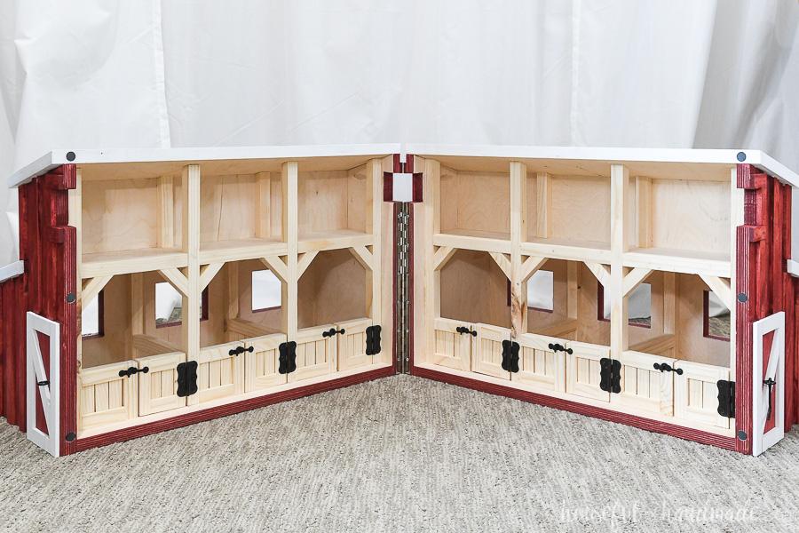 Handcrafted Wooden Toy Barn – Heirloom-Quality Dollhouse & Farm Playset