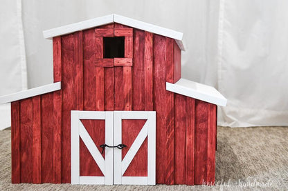 Handcrafted Wooden Toy Barn – Heirloom-Quality Dollhouse & Farm Playset